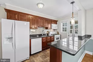 8439 Pleasant Plains Rd, Baltimore, MD 21286 - Photo 17