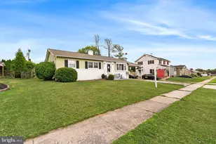 6030 Chesworth Rd, Catonsville, MD 21228 - Photo 1