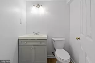 7905 Winterset Ave, Pikesville, MD 21208 - Photo 17