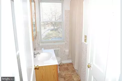 1707 Pin Oak Road, Parkville, MD 21234 - Photo 15