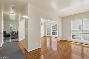 3710 Green Oak Ct, Parkville, MD 21234 - Photo 5