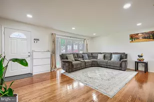 9405 Thornewood Ct, Parkville, MD 21234 - Photo 7