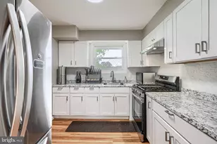 9405 Thornewood Ct, Parkville, MD 21234 - Photo 15