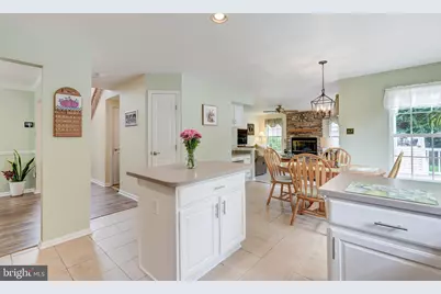 12105 Lamottes, Reisterstown, MD 21136 - Photo 13