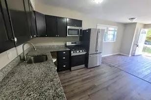 2012 Royal Garden Dr, Baltimore, MD 21207 - Photo 9