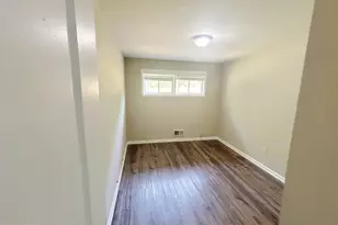 2012 Royal Garden Dr, Baltimore, MD 21207 - Photo 11