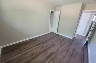 2012 Royal Garden Dr, Baltimore, MD 21207 - Photo 15
