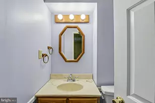 9531 Gunhill Cir, Baltimore, MD 21236 - Photo 23
