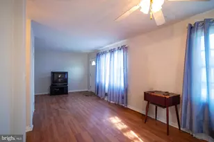 2218 Gaylawn Dr, Baltimore, MD 21227 - Photo 3