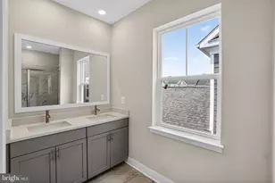 504 Willowshire St, Middle River, MD 21220 - Photo 7