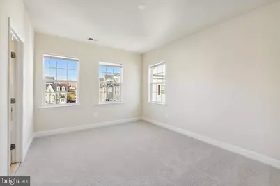 67 Linden Place, Towson, MD 21286 - Photo 17