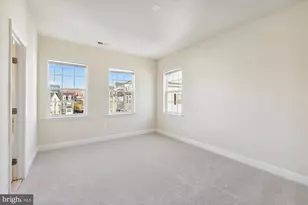 67 Linden Pl, Towson, MD 21286 - Photo 17
