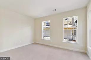 67 Linden Pl, Towson, MD 21286 - Photo 7