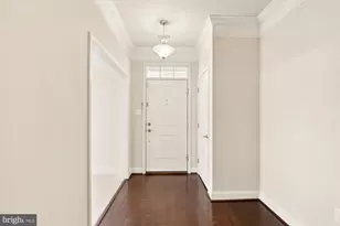 67 Linden Pl, Towson, MD 21286 - Photo 5