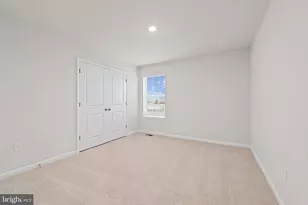 8114 Cypress Pt Dr, Rosedale, MD 21237 - Photo 17