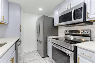 1 Dendron Ct, Parkville, MD 21234 - Photo 11