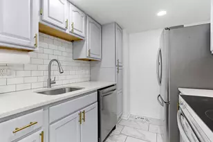 1 Dendron Ct, Parkville, MD 21234 - Photo 13