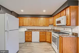 2044 Larkhall Rd, Dundalk, MD 21222 - Photo 13