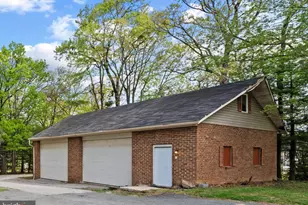 9668 Magledt Rd, Baltimore, MD 21234 - Photo 11