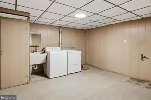8302 Berkfield Rd, Baltimore, MD 21237 - Photo 37