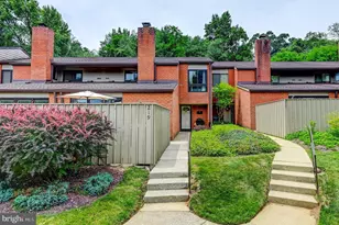 219 Deer Fox Ln, Lutherville Timonium, MD 21093 - Photo 1