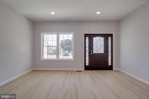 7547 Battle Grove Cir, Dundalk, MD 21222 - Photo 9