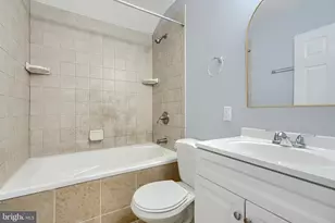 1902 Kelmore Rd, Baltimore, MD 21222 - Photo 15