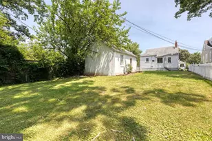 24 McCormick Ave, Baltimore, MD 21206 - Photo 27
