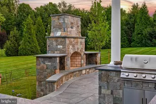 9 Three Sisters Ct, Baldwin, MD 21013 - Photo 17