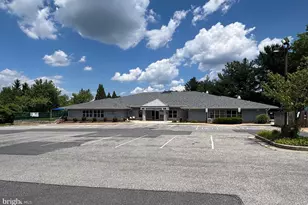 4401 Silverbrook Ln, Owings Mills, MD 21117 - Photo 17