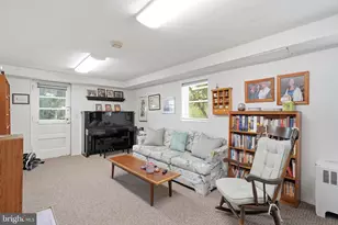 2303 Farringdon Rd, Baltimore, MD 21209 - Photo 27