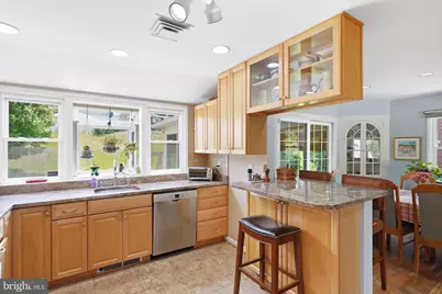 2303 Farringdon Road, Baltimore, MD 21209 - Photo 13