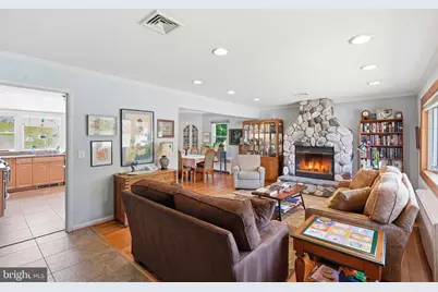 2303 Farringdon Road, Baltimore, MD 21209 - Photo 3