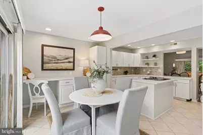 6103 Buckingham Manor Drive, Baltimore, MD 21210 - Photo 11