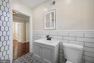 33 Briarwood Rd, Catonsville, MD 21228 - Photo 23