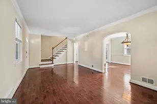 33 Briarwood Rd, Catonsville, MD 21228 - Photo 7