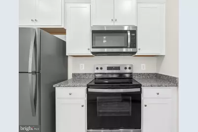 8101 Bartholomew Court, Baltimore, MD 21206 - Photo 29