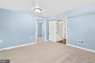 16 Propeller Dr, Baltimore, MD 21220 - Photo 25