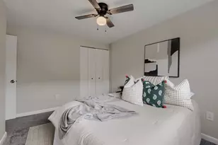 938 Circle Dr, Halethorpe, MD 21227 - Photo 11