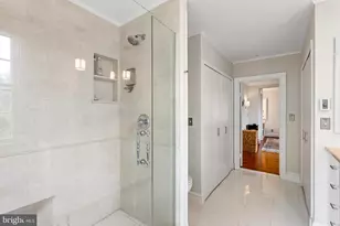 1600 W Joppa Rd, Towson, MD 21204 - Photo 33