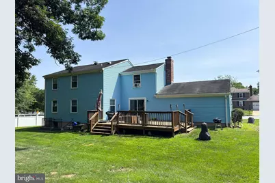 7002 Pinecrest Road, Baltimore, MD 21228 - Photo 5