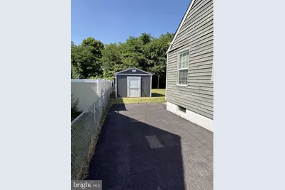 822 Martin, Baltimore, MD 21221 - Photo 7