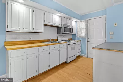 364 Leeanne Road, Baltimore, MD 21221 - Photo 9
