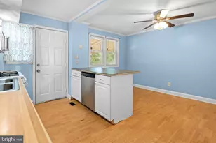 364 Leeanne Rd, Baltimore, MD 21221 - Photo 11