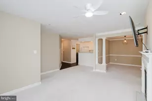 6830 Hayley Ridge Way, Baltimore, MD 21209 - Photo 17