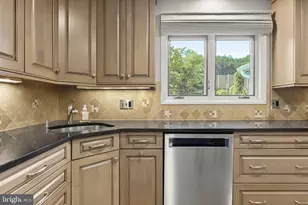 1 Whisperwood Ct, Baltimore, MD 21208 - Photo 21
