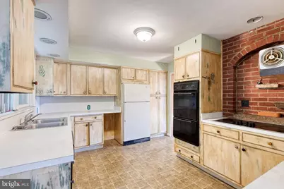8229 Bellona Avenue, Baltimore, MD 21204 - Photo 7