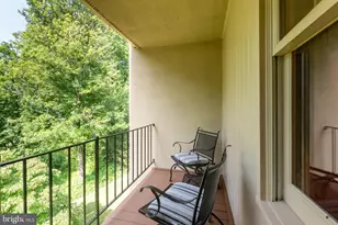 8001 Strauff Rd, Baltimore, MD 21204 - Photo 31