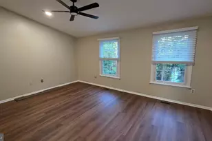 13 Wellspring Cir, Owings Mills, MD 21117 - Photo 9