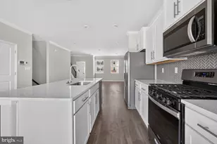 27 Merion Ave, Baltimore, MD 21237 - Photo 7